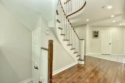 60 Crimson Ridge Road Barrie ON L4N 0G7