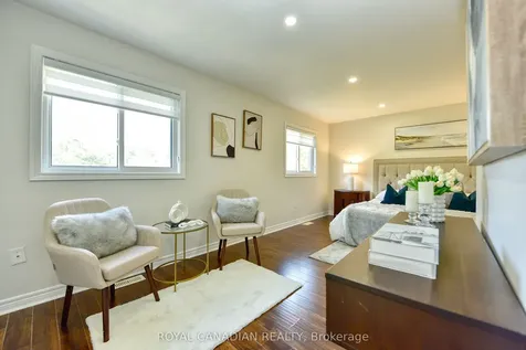 60 Crimson Ridge Road Barrie ON L4N 0G7