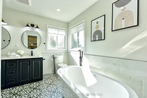 60 Crimson Ridge Road Barrie ON L4N 0G7