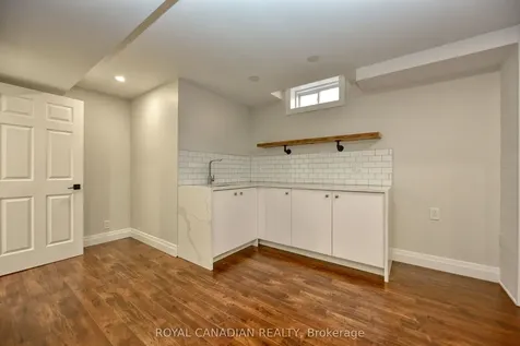 60 Crimson Ridge Road Barrie ON L4N 0G7