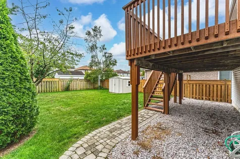 261 Mapleton Avenue Barrie ON L4N 8T3