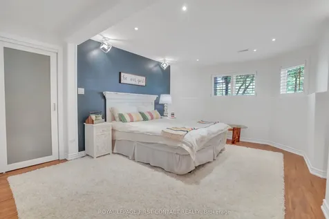 28 Windsor Crescent Barrie ON L4N 0K3