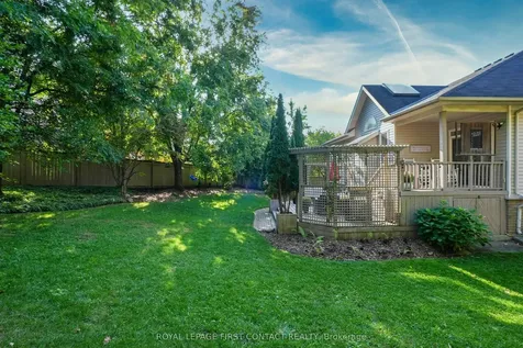 28 Windsor Crescent Barrie ON L4N 0K3