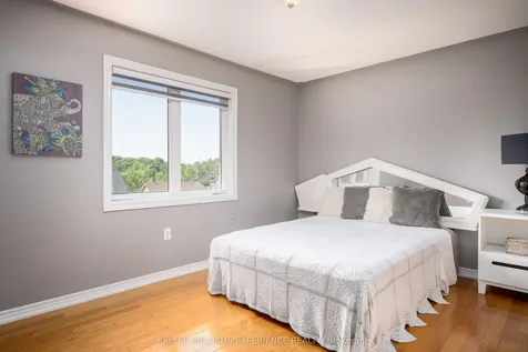 36 Stapleton Place Barrie ON L4N 5Z4