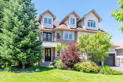 36 Stapleton Place Barrie ON L4N 5Z4