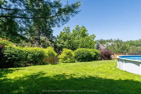 36 Stapleton Place Barrie ON L4N 5Z4