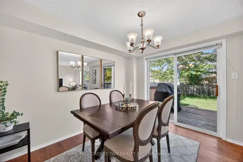 49 Tunbridge Road Barrie ON L4M 6S9