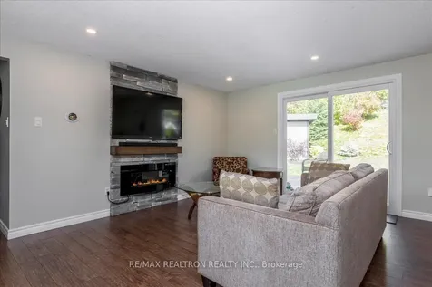196 Edgehill Drive Barrie ON L4N 1M1