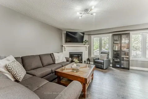 41 Penton Drive Barrie ON L4N 7A3