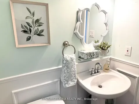 12 Lyfytt Crescent Barrie ON L4N 7X4