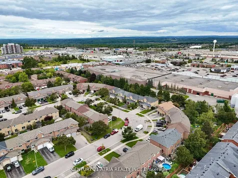 12 Lyfytt Crescent Barrie ON L4N 7X4