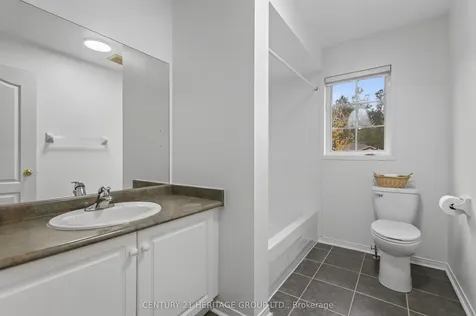 67 Ruffet Drive Barrie ON L4N 0N8