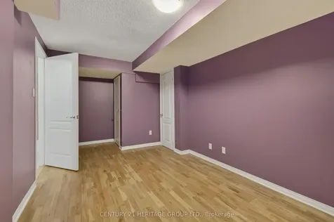 67 Ruffet Drive Barrie ON L4N 0N8