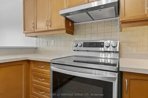 67 Ruffet Drive Barrie ON L4N 0N8