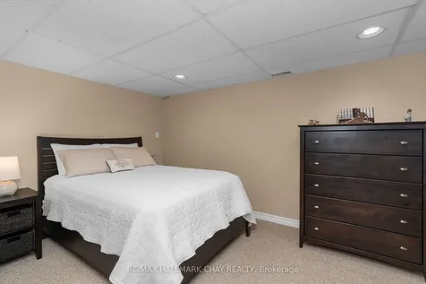 36 Grove Street E Barrie ON L4M 2N7