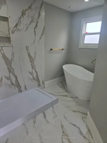 145 Cardinal Street Barrie ON L4M 6G2