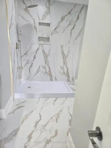 145 Cardinal Street Barrie ON L4M 6G2