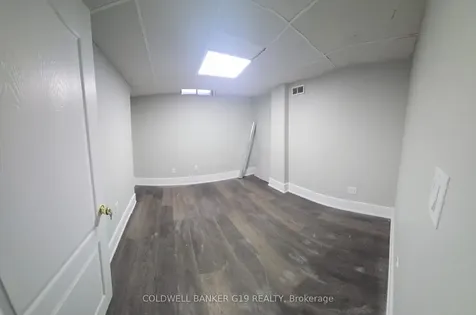 145 Cardinal Street Barrie ON L4M 6G2