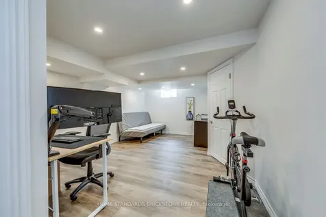 36 Trevino Circle Barrie ON L4M 6T9