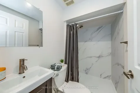 36 Trevino Circle Barrie ON L4M 6T9