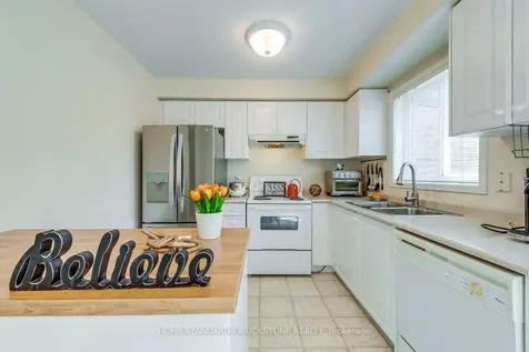 36 Trevino Circle Barrie ON L4M 6T9