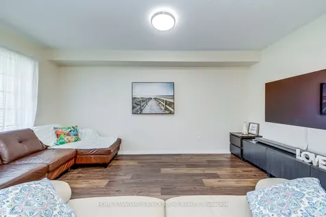 36 Trevino Circle Barrie ON L4M 6T9