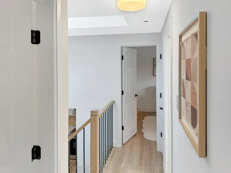 323 Nelson Street Barrie ON L4M 5P6