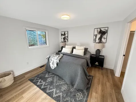 323 Nelson Street Barrie ON L4M 5P6