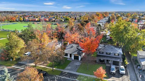 323 Nelson Street Barrie ON L4M 5P6