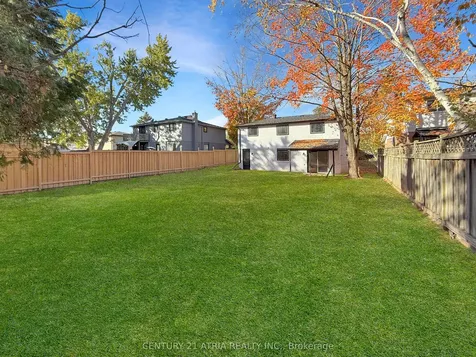 323 Nelson Street Barrie ON L4M 5P6