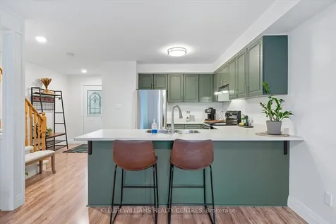 131 Leslie Avenue Barrie ON L4N 9P2