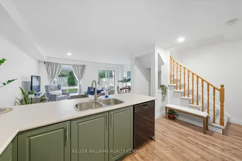 131 Leslie Avenue Barrie ON L4N 9P2