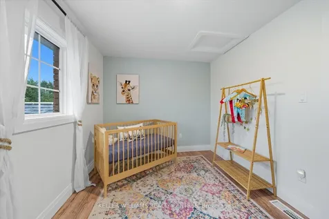 131 Leslie Avenue Barrie ON L4N 9P2