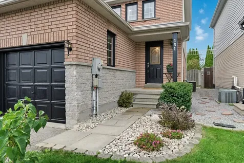 131 Leslie Avenue Barrie ON L4N 9P2