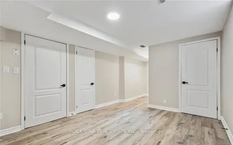 8 Ginger Drive Barrie ON L4N 9Z2