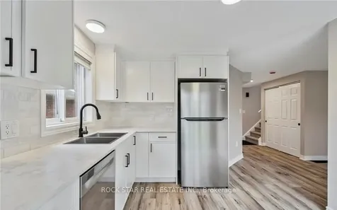 8 Ginger Drive Barrie ON L4N 9Z2