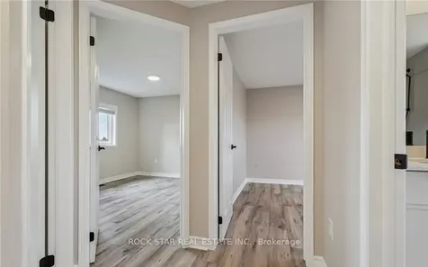 8 Ginger Drive Barrie ON L4N 9Z2