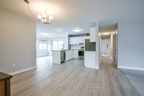 8 Sinclair Crescent Ramara ON L3V 8J9