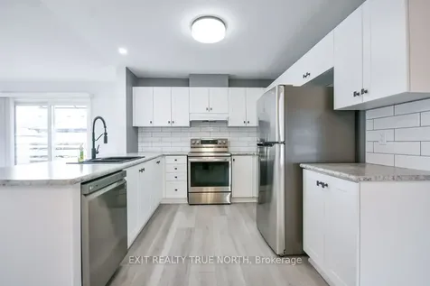 8 Sinclair Crescent Ramara ON L3V 8J9