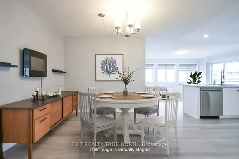8 Sinclair Crescent Ramara ON L3V 8J9
