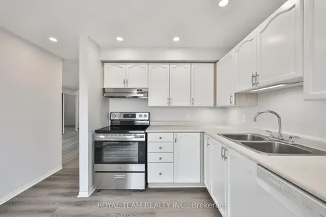 186 Madelaine Drive Barrie ON L4N 0S7