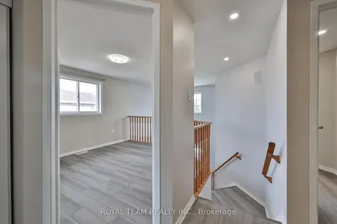 186 Madelaine Drive Barrie ON L4N 0S7