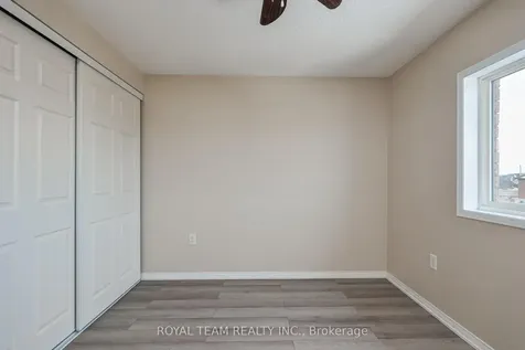 186 Madelaine Drive Barrie ON L4N 0S7