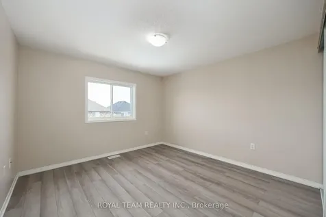 186 Madelaine Drive Barrie ON L4N 0S7