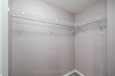 186 Madelaine Drive Barrie ON L4N 0S7