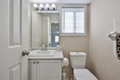 186 Madelaine Drive Barrie ON L4N 0S7