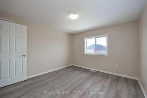 186 Madelaine Drive Barrie ON L4N 0S7