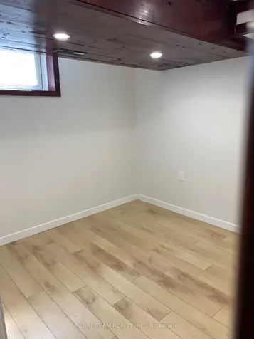 186 Madelaine Drive Barrie ON L4N 0S7