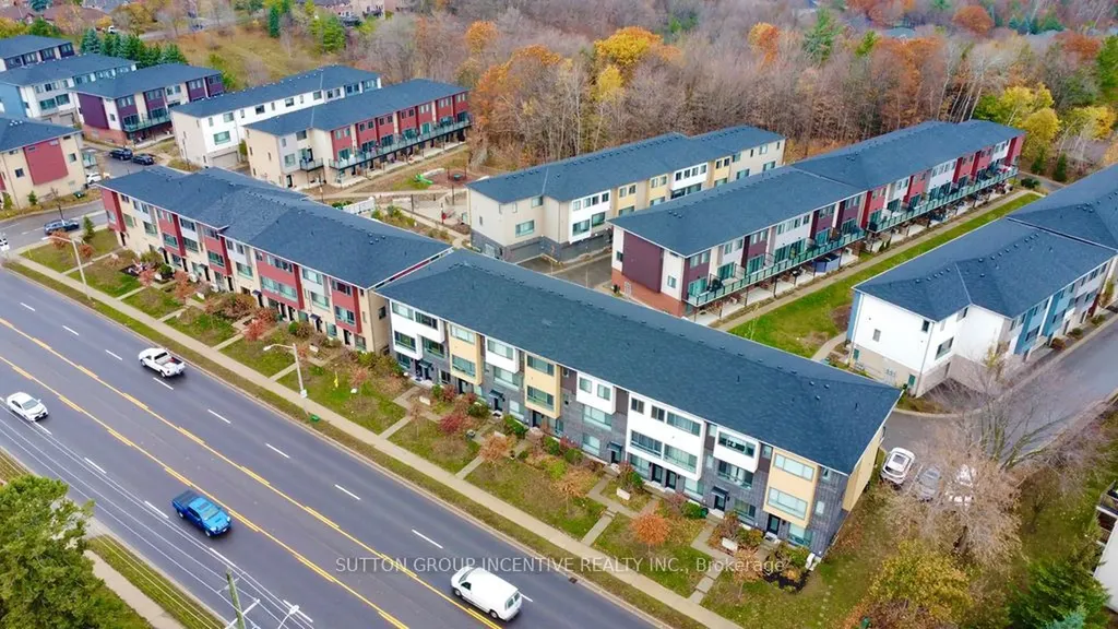 369 Essa Road Barrie ON L4N 9C8