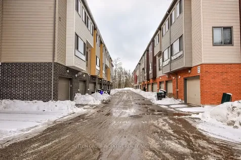 369 Essa Road Barrie ON L4N 9C8